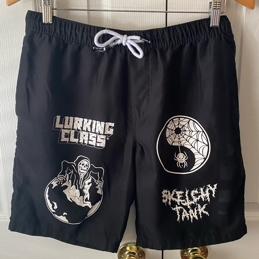 LURKING CLASS by Sketchy Tank World Wide 2 Black Goth Board Shorts‎ SZ S